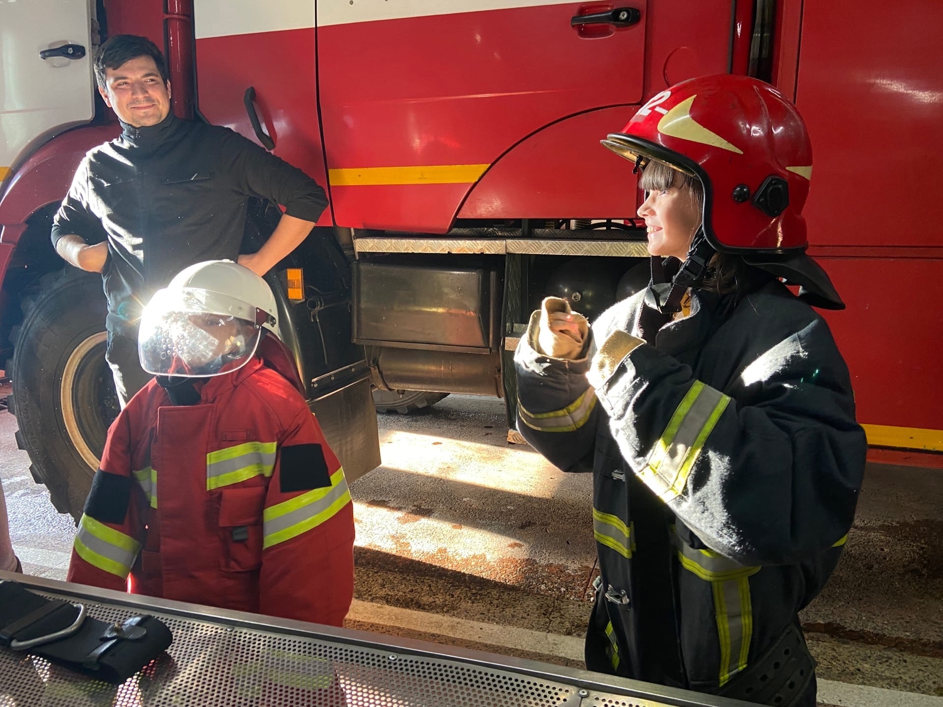 0EynM0_F1ko